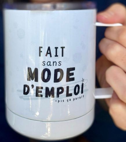 Tasse isothermique- Fait sans mode d'emploi